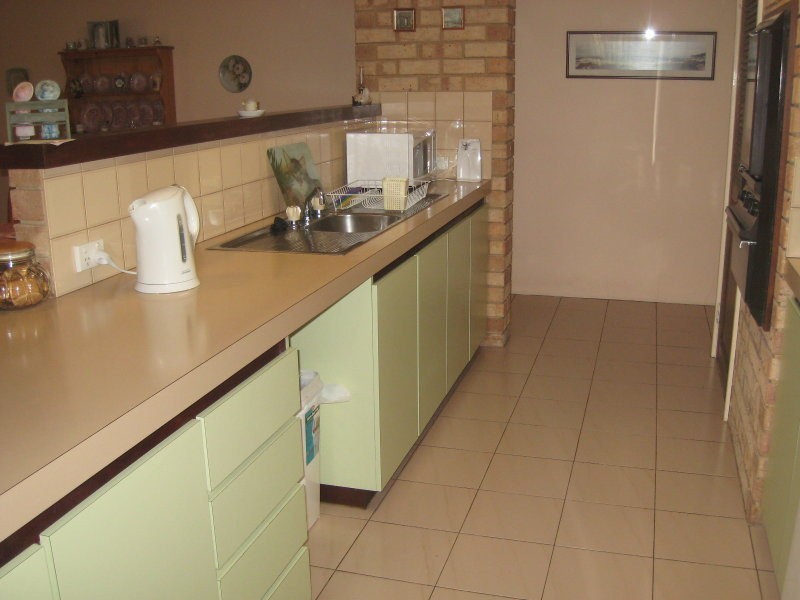 60 Elderfield Road, Waterford WA 6152