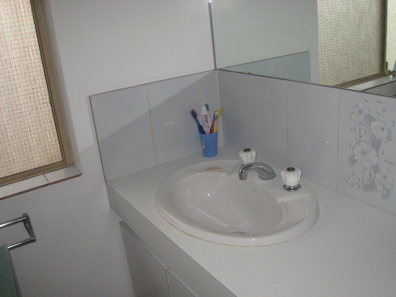 60 Elderfield Road, Waterford WA 6152