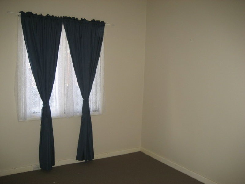 22 Westlake Street, Wilson WA 6107