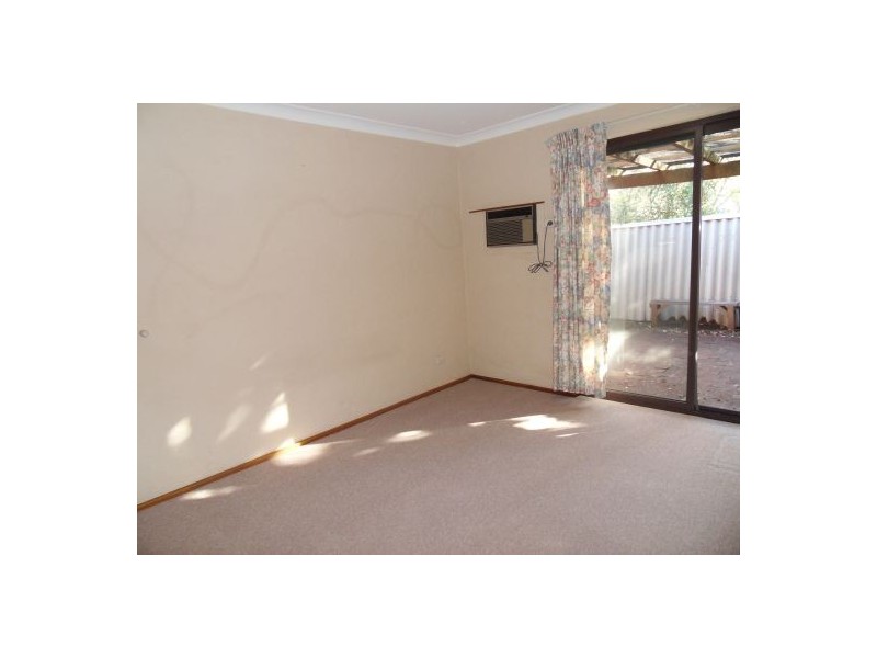 2/57 Thelma Street, Como WA 6152