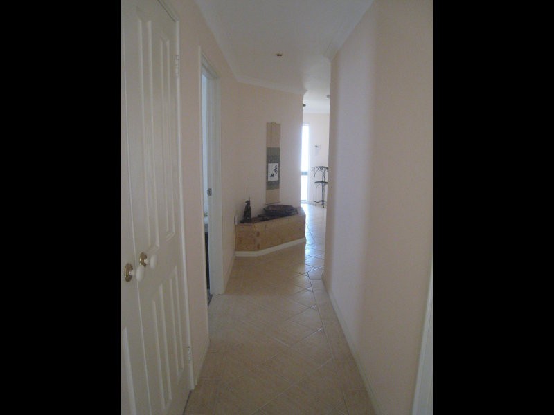 20B Bickley Crescent, Manning WA 6152