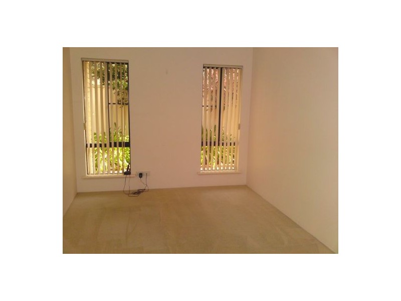 8B Strickland Street, Ardross WA 6153