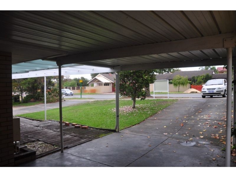 64 Talbot Avenue, Como WA 6152