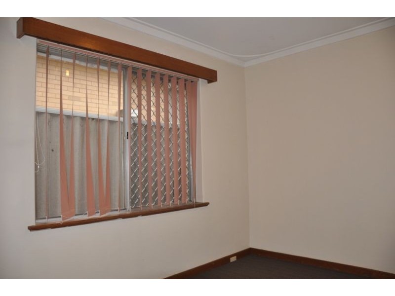 64 Talbot Avenue, Como WA 6152