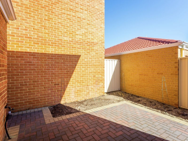 13/35 Henry Street, East Cannington WA 6107