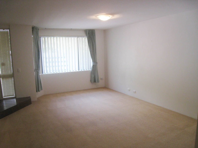 4/360 Mill Point Road, South Perth WA 6151