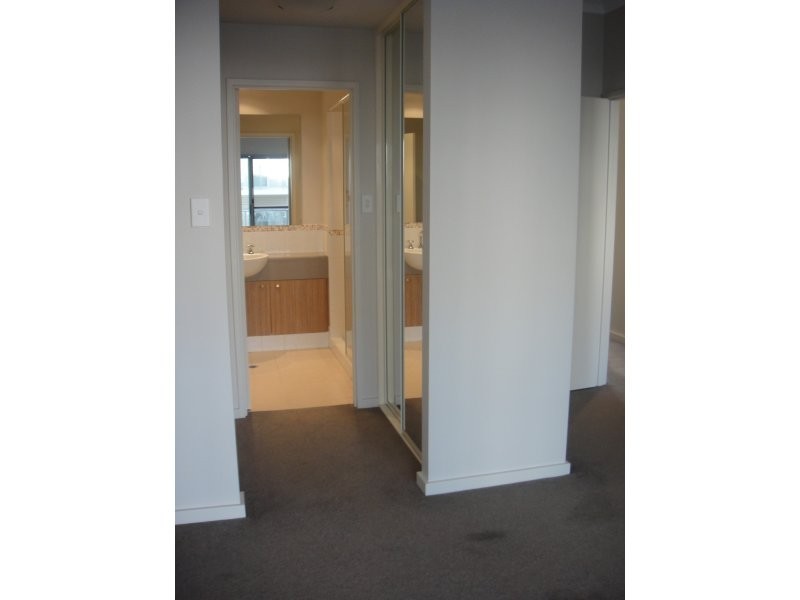 19/105 Wentworth Parade, Success WA 6164