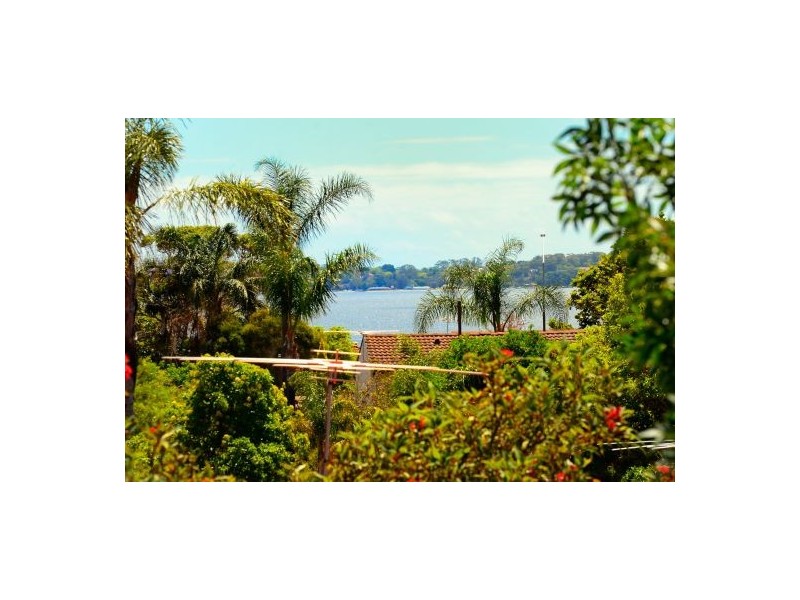 2/31 Robert Street, Como WA 6152