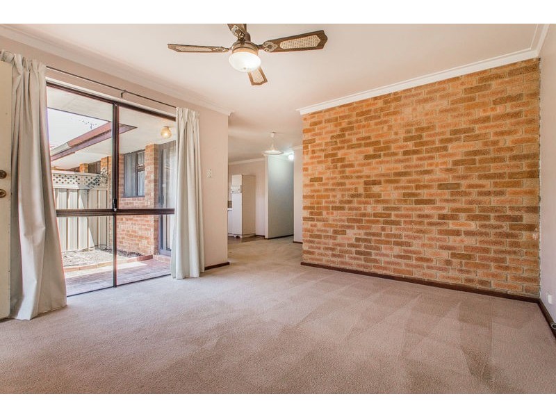 1/93 Thelma Street, Como WA 6152