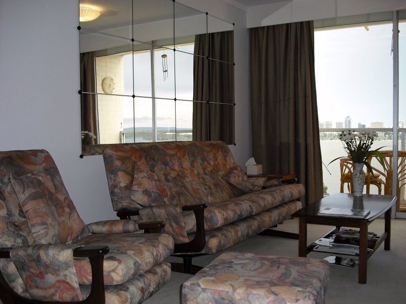 43/160 Mill Point Road, South Perth WA 6151