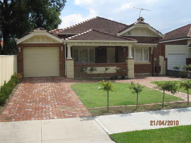 2 King Street, Victoria Park WA 6100