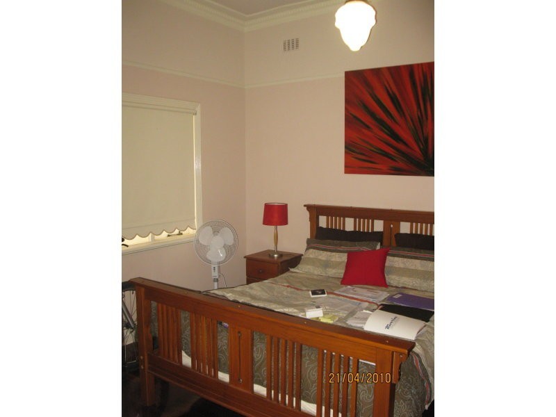 2 King Street, Victoria Park WA 6100