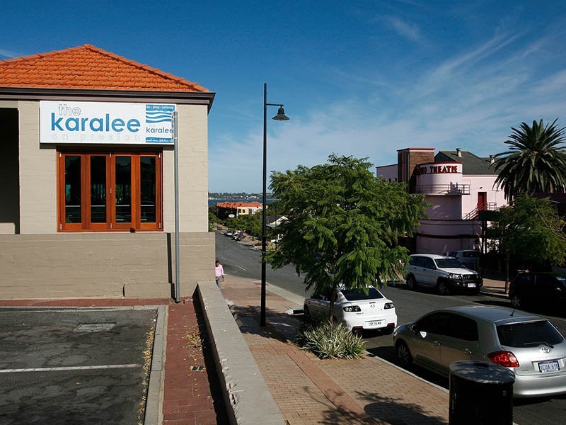 31 Lockhart Street, Como WA 6152