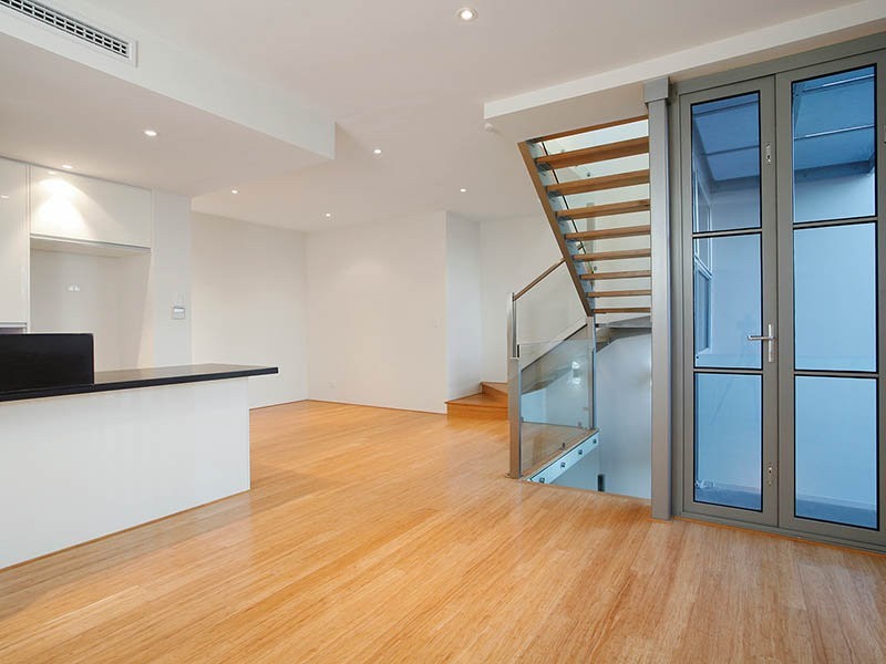 2/111 Summers Street, Perth WA 6000