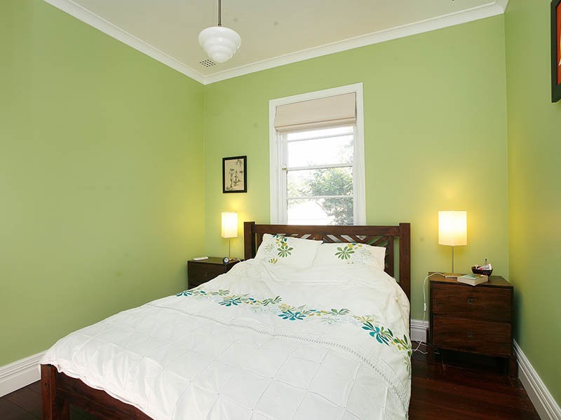 19 Sixth Avenue, Kensington WA 6151