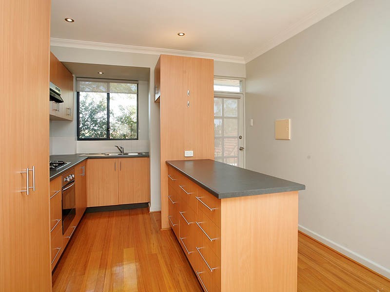5/25 Ullapool Road, Applecross WA 6153
