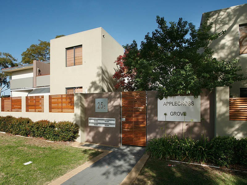 5/25 Ullapool Road, Applecross WA 6153