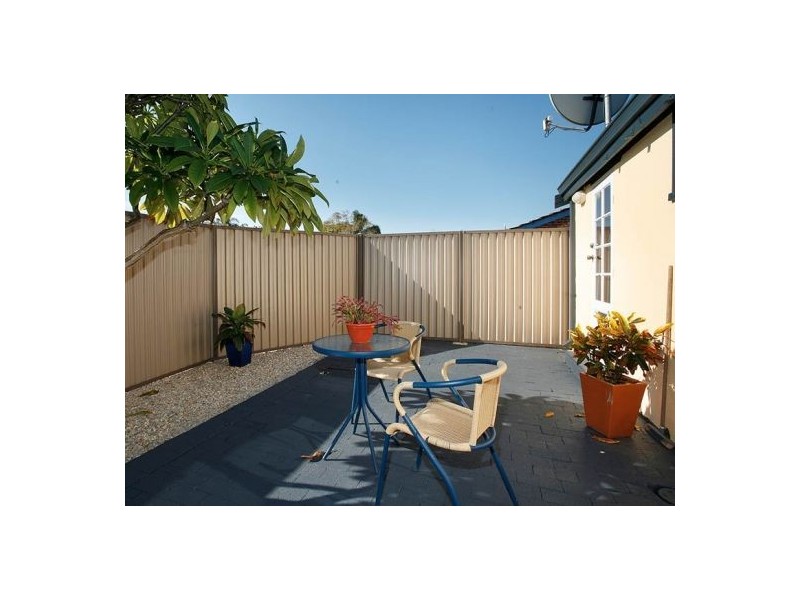 1/10 Parsons Avenue, Manning WA 6152