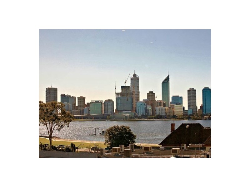 4/100  Mill Point Road, South Perth WA 6151