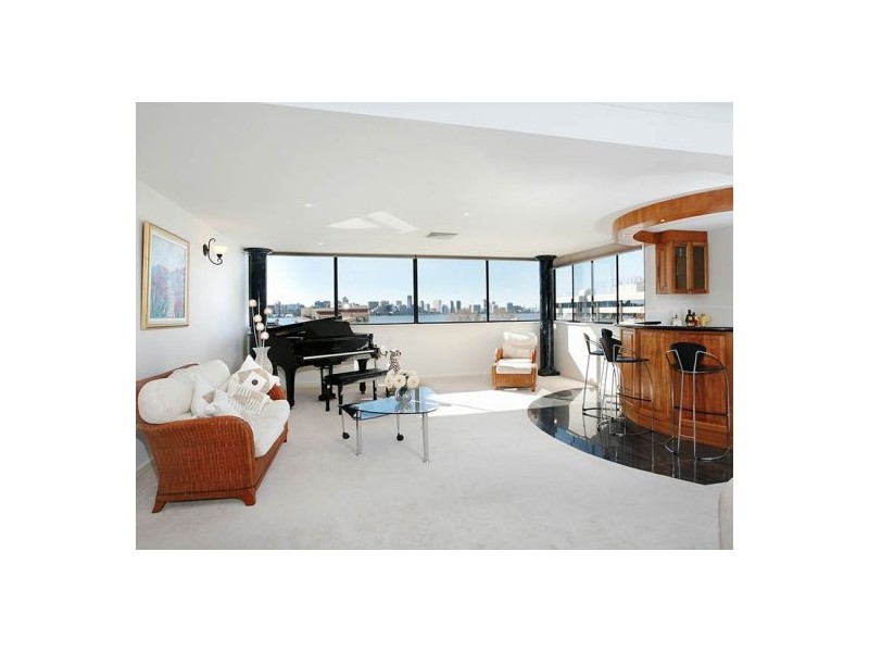 4/100  Mill Point Road, South Perth WA 6151