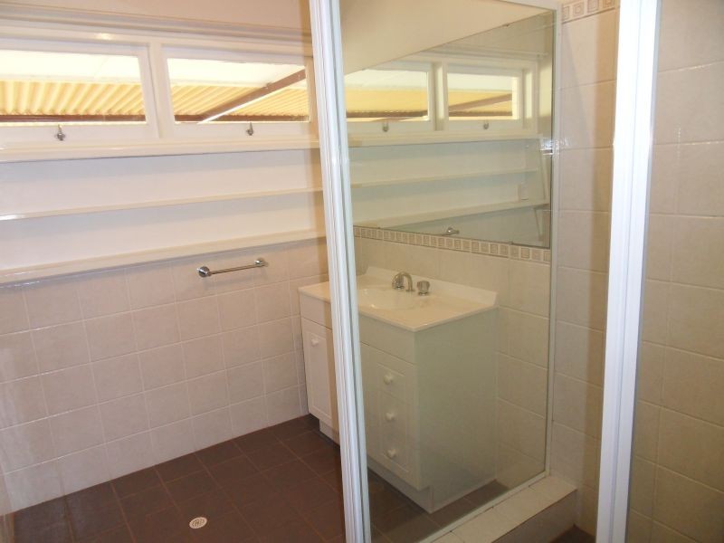 39 Hughenden Drive, Thornlie WA 6108