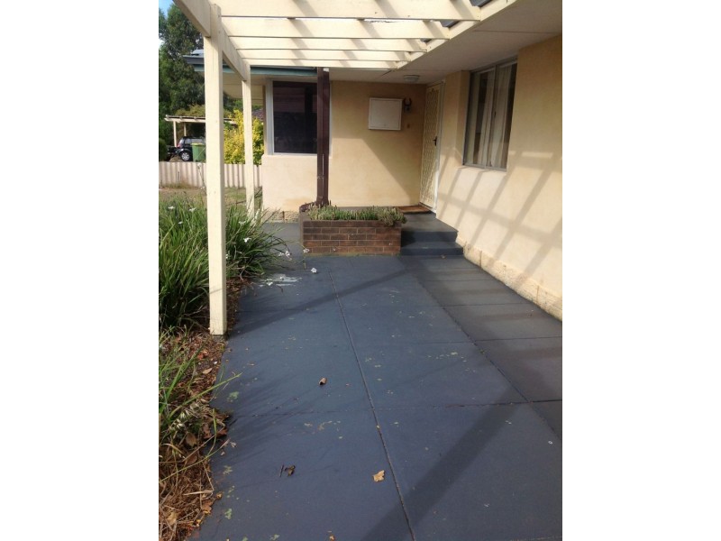 39 Hughenden Drive, Thornlie WA 6108