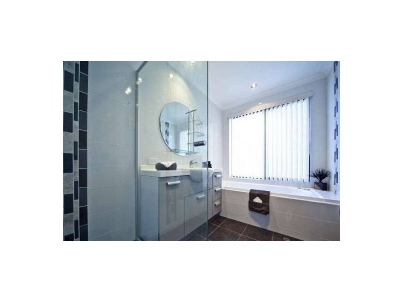 1/251 Canning Highway, Como WA 6152