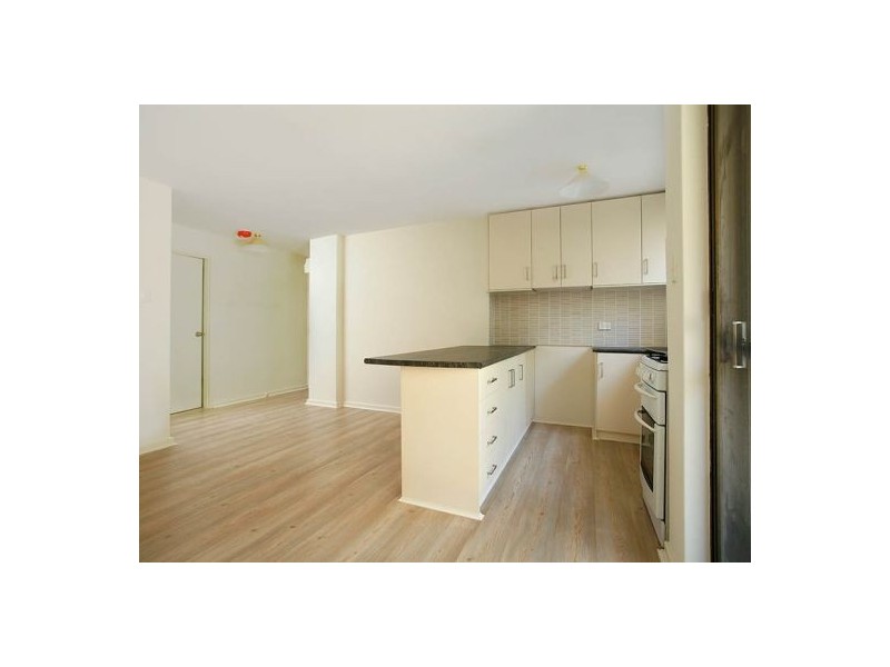 4/ 392 Canning Highway, Como WA 6152