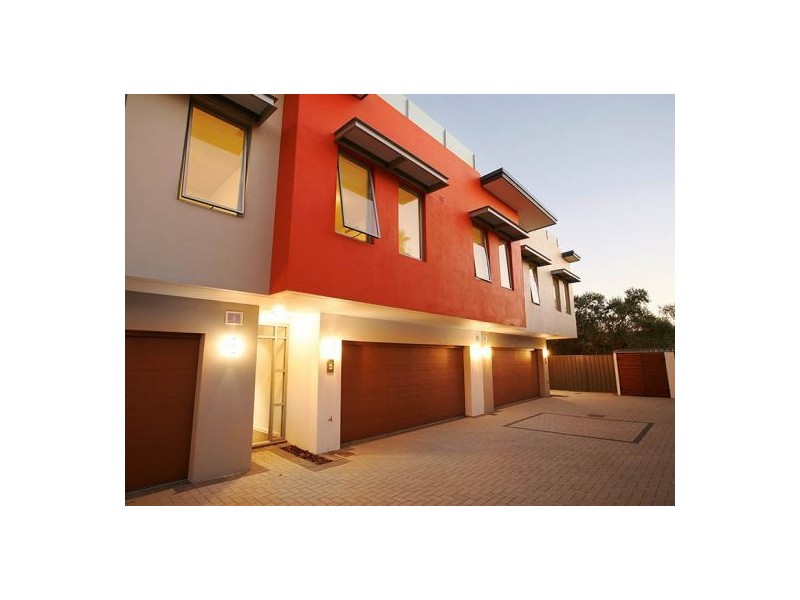 3/111 Summers Street, Perth WA 6000