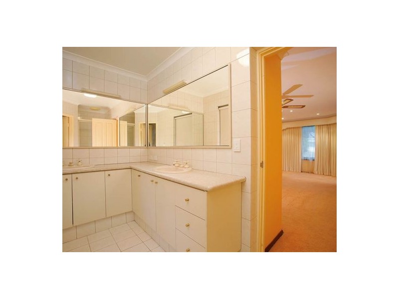 52 Lansdowne Road, Kensington WA 6151