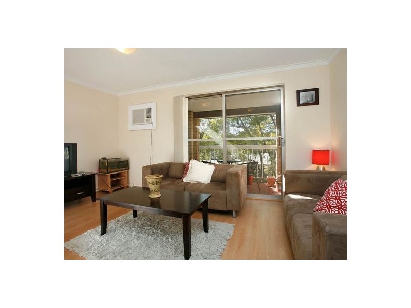 13/413 Canning Highway, Como WA 6152