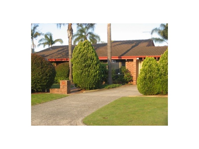 6 Illyarie Place, Willetton WA 6155