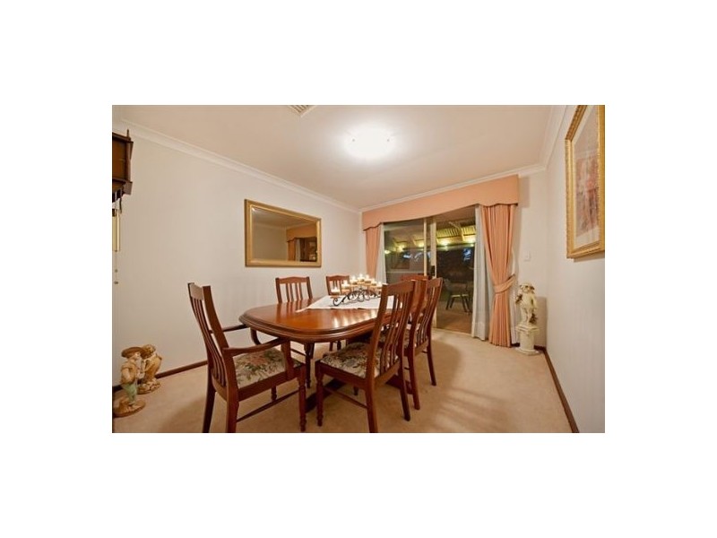 15 Smith Crescent, High Wycombe WA 6057