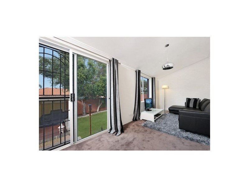 59 Birdwood Avenue, Como WA 6152