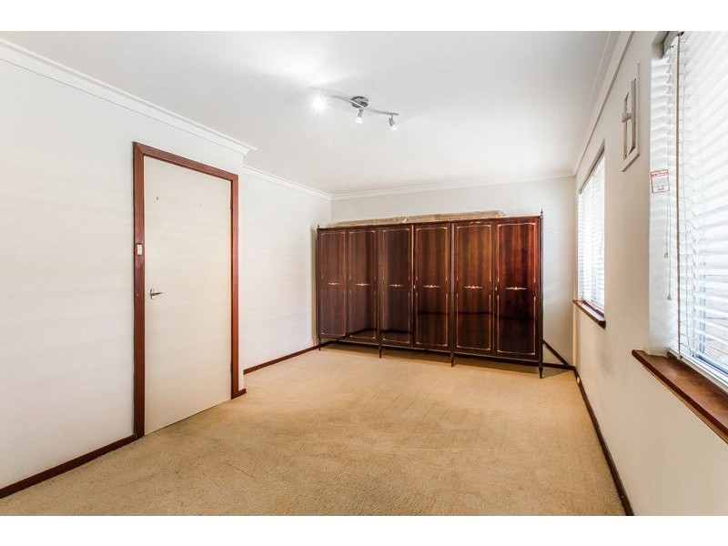 1/11 Talbot Avenue, Como WA 6152