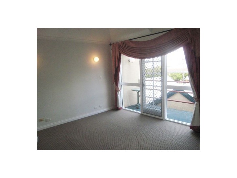 2/3 Clydesdale Street, Burswood WA 6100