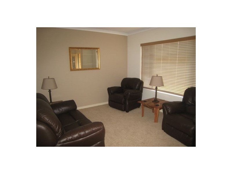 9 Talbot Avenue, Como WA 6152