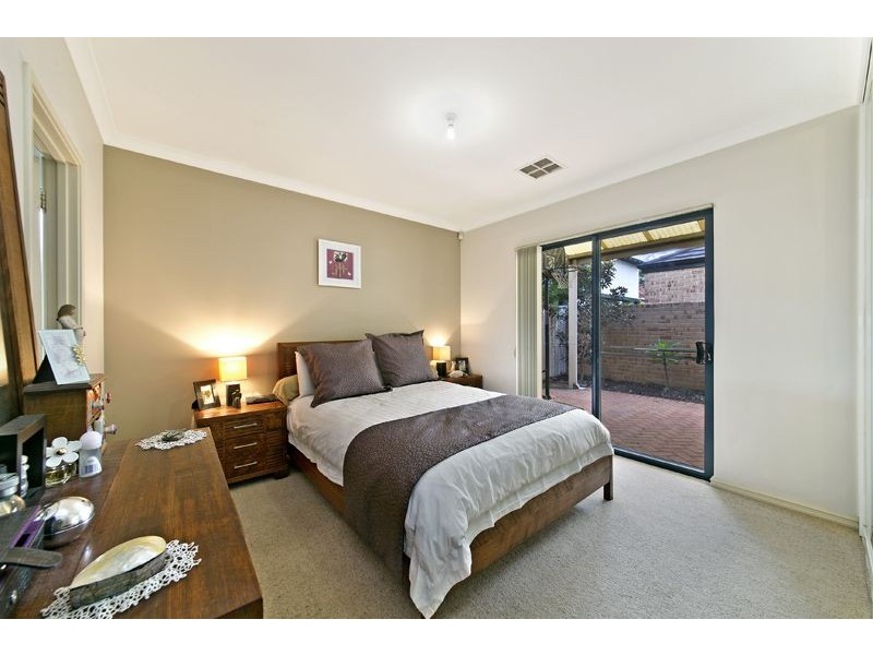 9 Talbot Avenue, Como WA 6152