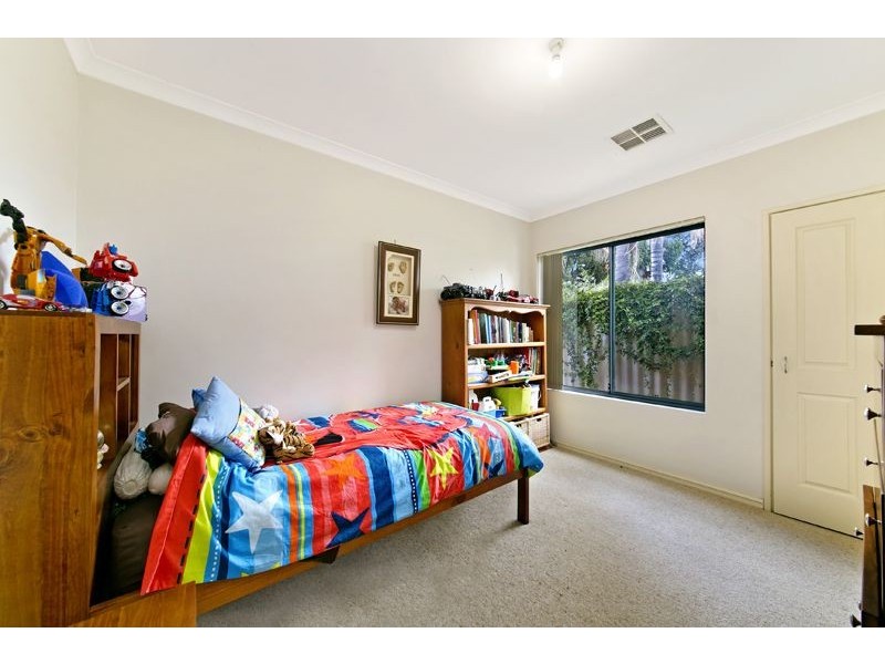 9 Talbot Avenue, Como WA 6152