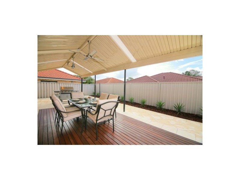 68B Cloister Ave, Manning WA 6152