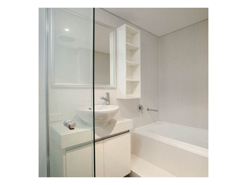 4/111 Summers Street, Perth WA 6000