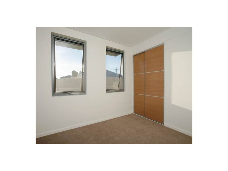 4/111 Summers Street, Perth WA 6000