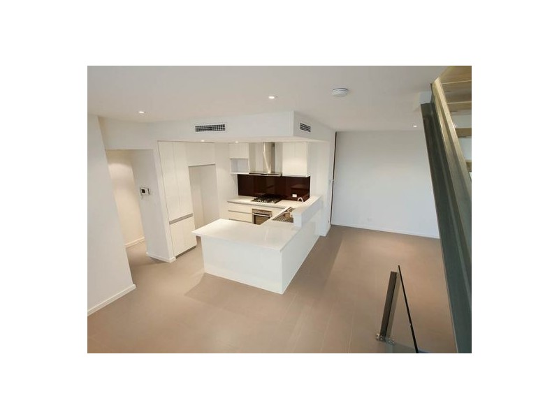 6/111 Summers Street, Perth WA 6000