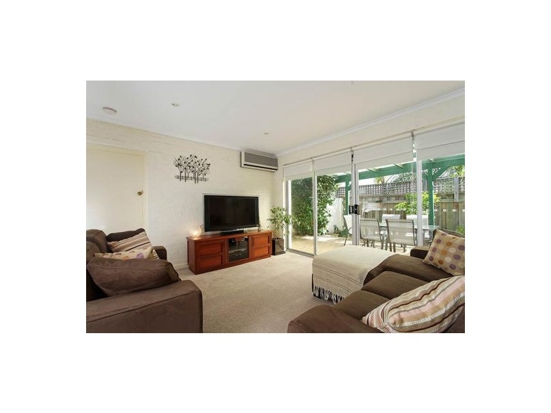 12 Davilak Crescent, Manning WA 6152