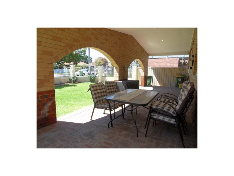 228 Daly Street, Belmont WA 6104