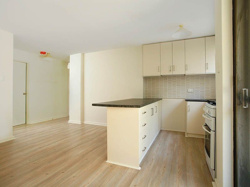 4/392 Canning Highway, Como WA 6152