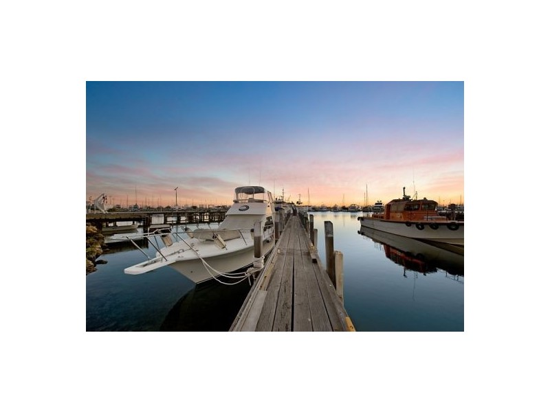 20 Mews Road, Fremantle WA 6160