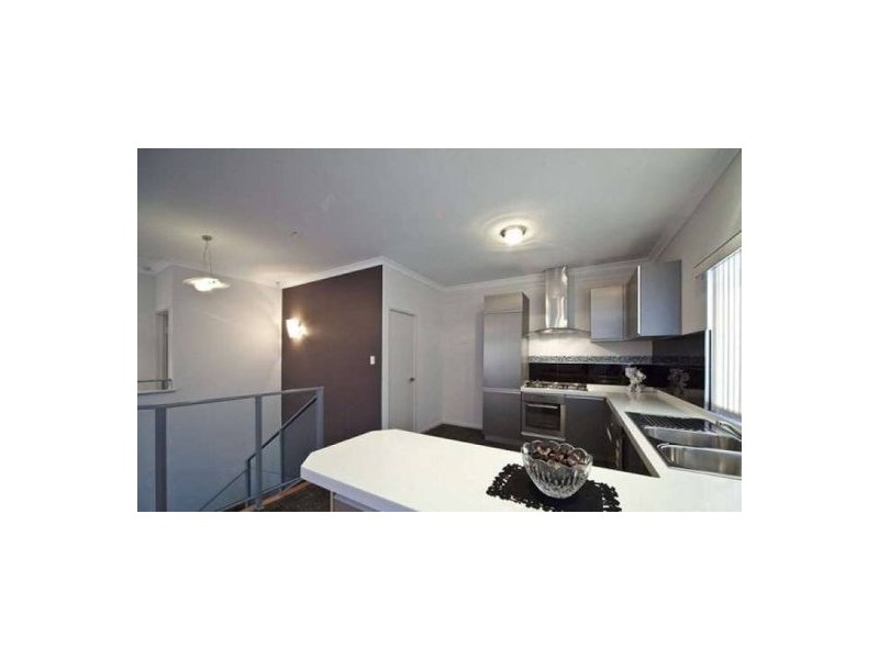 2/251 Canning Hwy, Como WA 6152