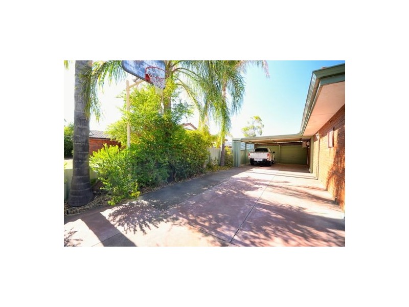 4 Turret Road, Willetton WA 6155