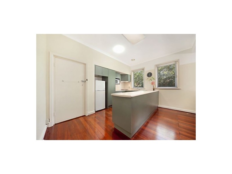 85 Manning Road, Manning WA 6152